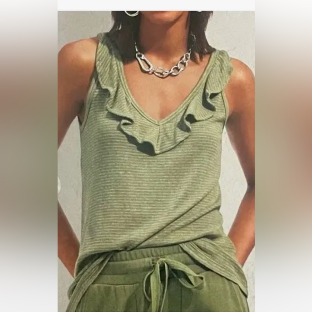 Cabi - Light Sage Green Ruffled Neckline Tank Top - Size L